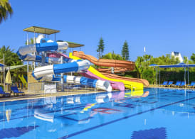 Caretta Beach Hotel 5