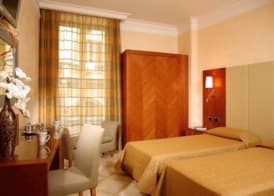 Suite Opera Rooms 3