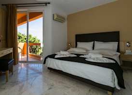 Elotia Hotel 5