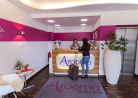 Hotel Arooma 3