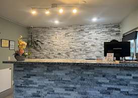 Days Inn by Wyndham Chico 2