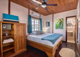 Lula's Bed & Breakfast 3