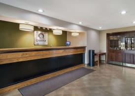 Quality Inn & Suites Garland - East Dallas 2
