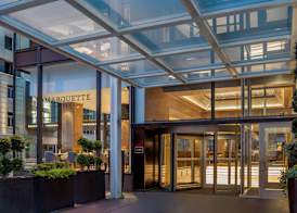 The Marquette Hotel, Curio Collection by Hilton 3