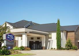 Hampton Inn & Suites Houston-Cypress Station 2
