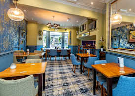 The Inn at Cheltenham Parade 4