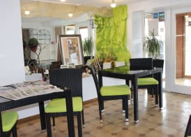 Sure Hotel by Best Western Saintes 4