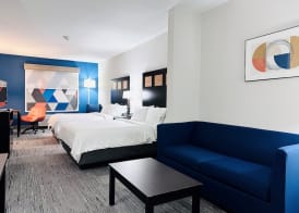 Holiday Inn Express & Suites HOUSTON EAST - BAYTOWN by IHG 4
