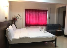 President Apartment 4