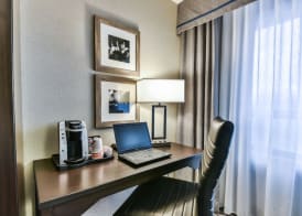 Comfort Hotel Airport North 5