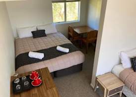 Woodstock Hotel 2