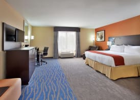 Holiday Inn Express & Suites ST LOUIS AIRPORT by IHG 2