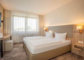 Waldhotel Eisenberg 5