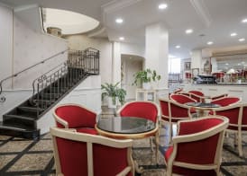 Hotel President 3
