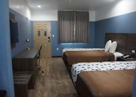 Texan Hotel 3