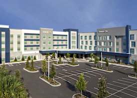 Home2 Suites Orlando Southeast Nona 4
