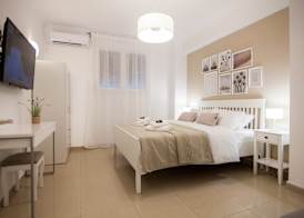 The Acropolis Erenest 5