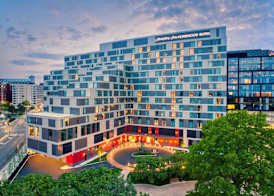 Homewood Suites by Hilton Boston Seaport District 2