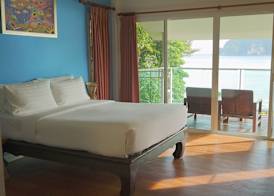 Bayview Resort Phi Phi Island - Beach Front Resort 5