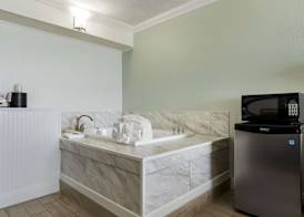 Best Western on the Beach 5