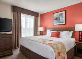 Hawthorn Extended Stay by Wyndham Decatur 5