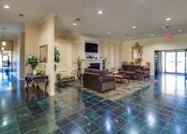 Ashmore Inn and Suites Lubbock 2