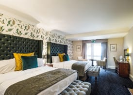 New House Country Hotel 5