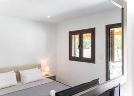 STRAWBERRY Skiathos 5