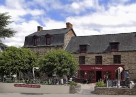 Logis Hotel, restaurant et spa Le Relais De Broceliande 2