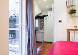 GuestHost - Bologna Rainbow Apartment 2