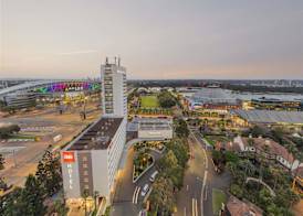 Novotel Sydney Olympic Park 3