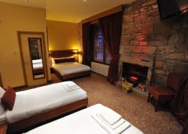 The Commercial Hotel 4