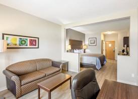Quality Suites Hickory South 5