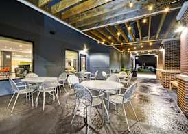 Home2 Suites by Hilton Evansville 4