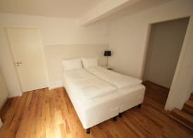 Om Apartments 5