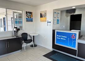 Motel 6 Visalia, CA 2