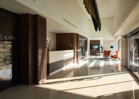 Gold Tower Lifestyle Hotel 5