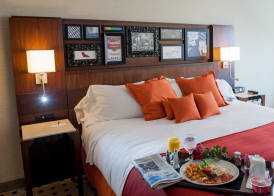 Delta Hotels by Marriott Utica 4