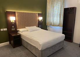 Acacia Hotel 3