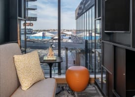 Hyatt Place Boston/Seaport District 4