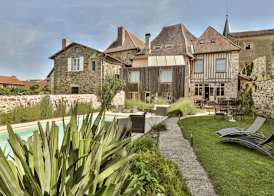 Logis Hotel Auberge Dupuytren 5