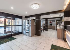 Quality Inn Cleveland North 4