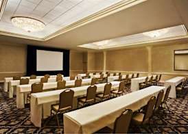 Hotel St. Louis Downtown City Center MO 3