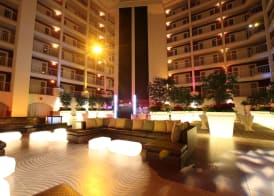 HoteLumiere at the Arch, A Caesars Destination 2