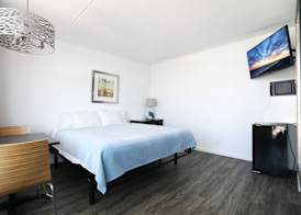 Olympic Island Beach Resort 3