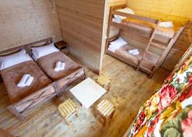 Mountain Cabins 2