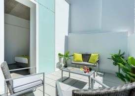 La Puerta de Palacio - Adults Only 4