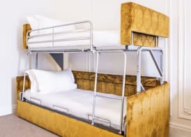 Astor Court Hotel 5