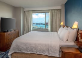 Residence Inn by Marriott Boston Harbor on Tudor Wharf 4