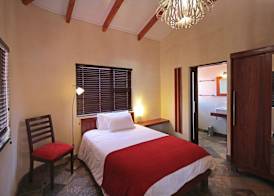 Hartmann Suites Serviced Self-Catering Apartments 4